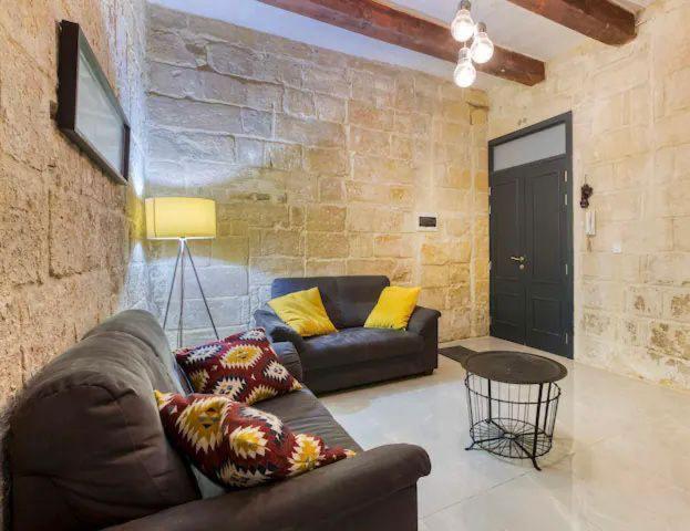 Floriana 5 Minutes Walk To The Capital City Exterior foto
